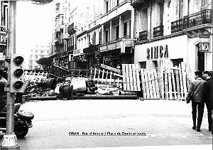 RA d- 04- Place du Docteur Jouty- barricades